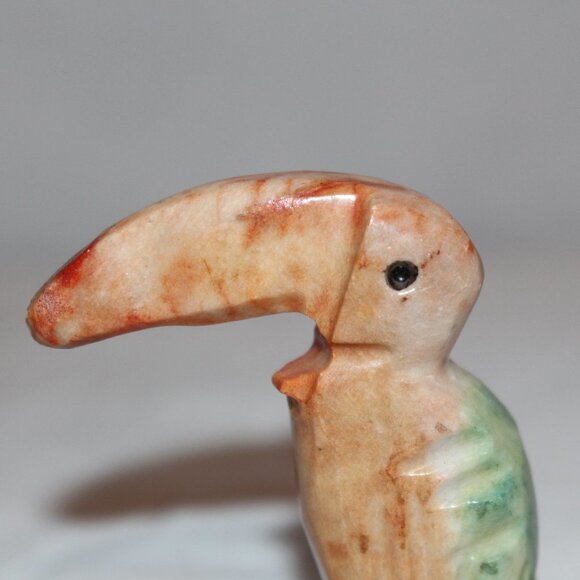 Soapstone Toucan Bird Miniature Carved Figurine Tropical Colors - Picture 7 of 10